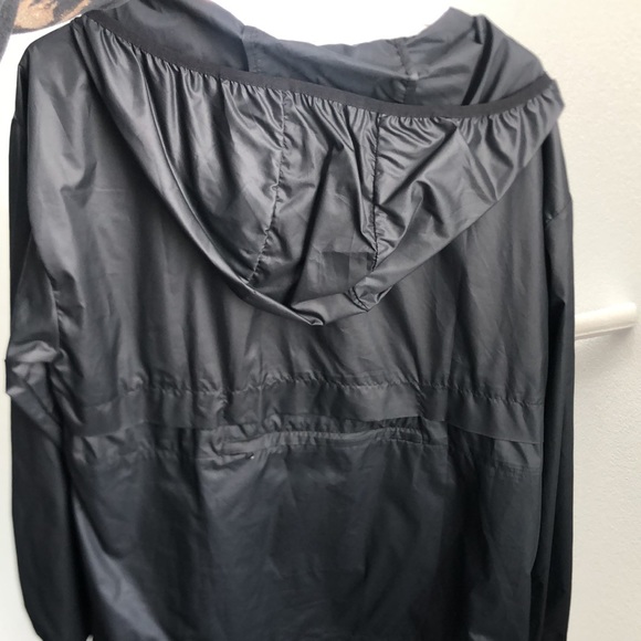 quarter zip wind breaker with hood - Picture 2 of 3